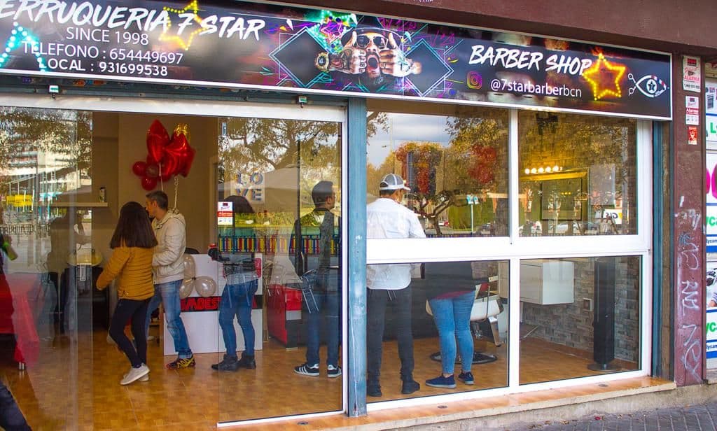Peluqueria 7star Barbershop — barbería en Badalona