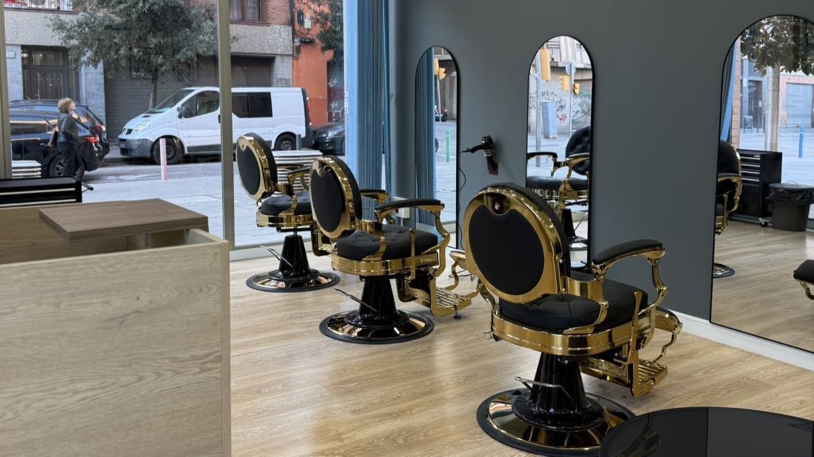 NEWROGERS BARBERSHOP — barbería en L'Hospitalet de Llobregat