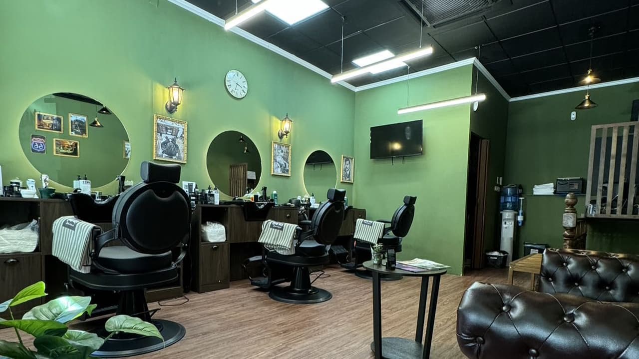 MAD MEN Barbería Tradicional Barrio Rios-rosas — barbería en Madrid