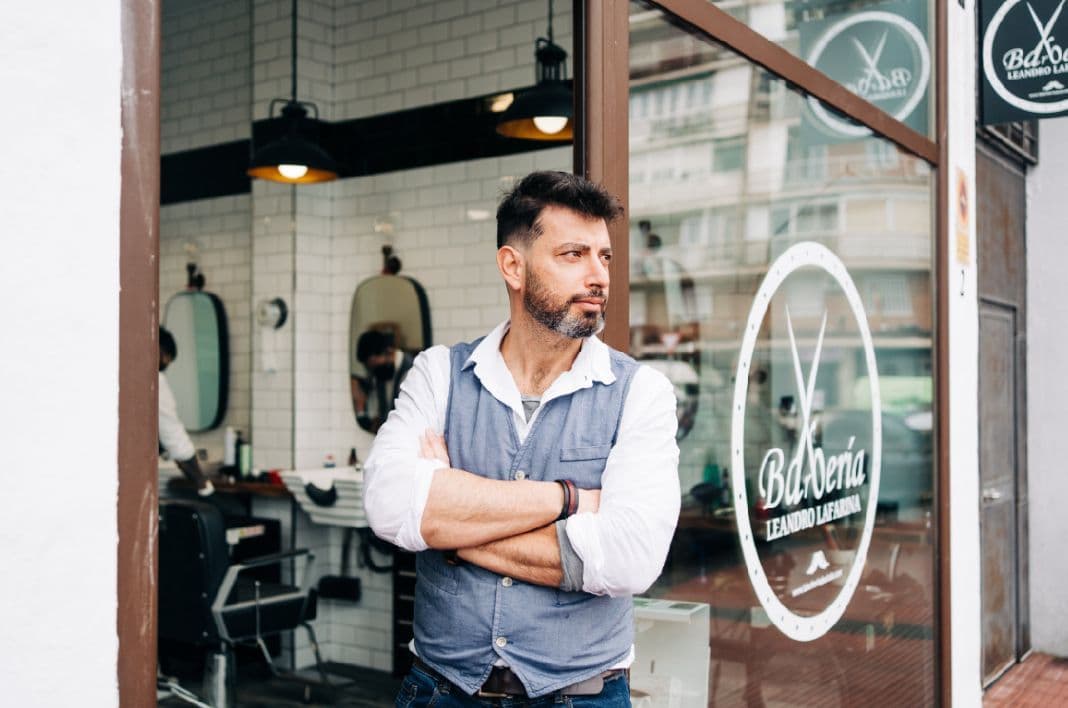 La Barbería de Alcalá. Leandro — barbería en Alcalá de Henares