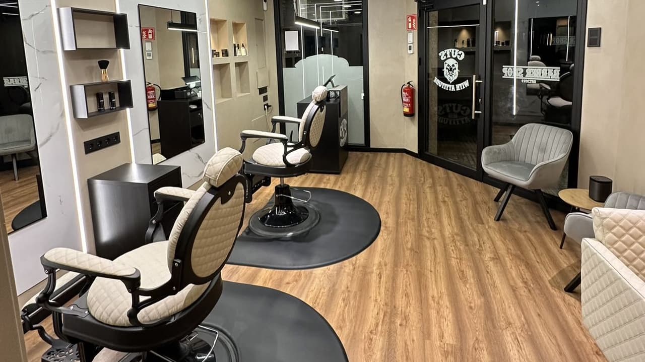 Cuts With Attitude Calella — barbería en Calella