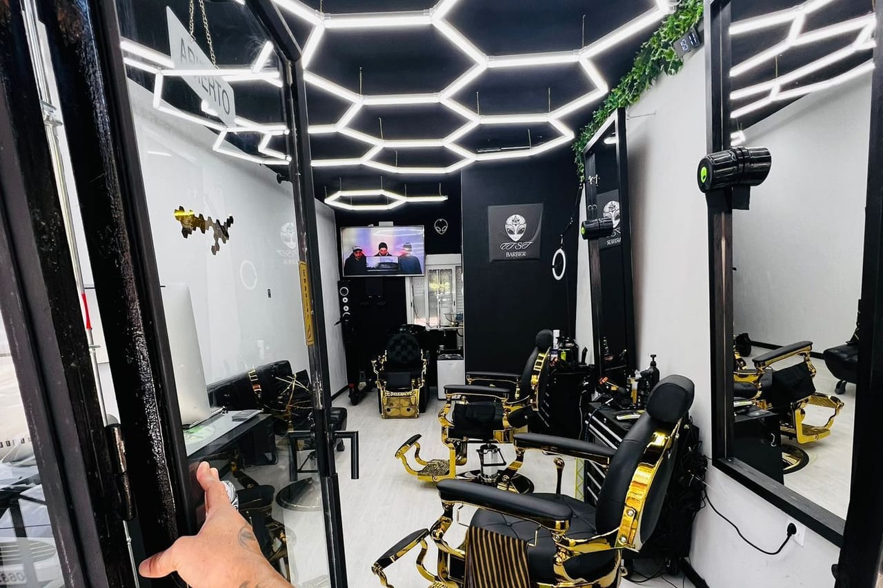 ET BARBER ST — barbería en Madrid