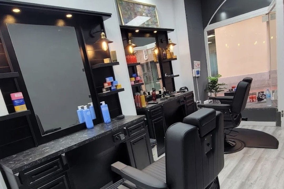 BARBER SHOP M — barbería en Ciempozuelos