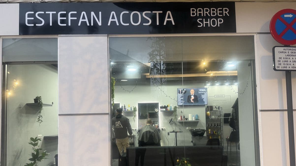 Estefan Acosta Barber Shop — barbería en Lugo