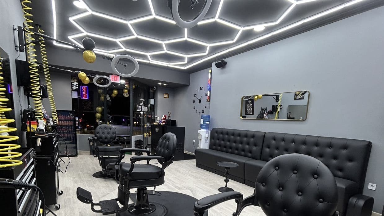 BARBERSHOP 💈MELVIN STILO💈 C LOPEZ MORA 88 (PLAZA AMERICA ) — barbería en Vigo