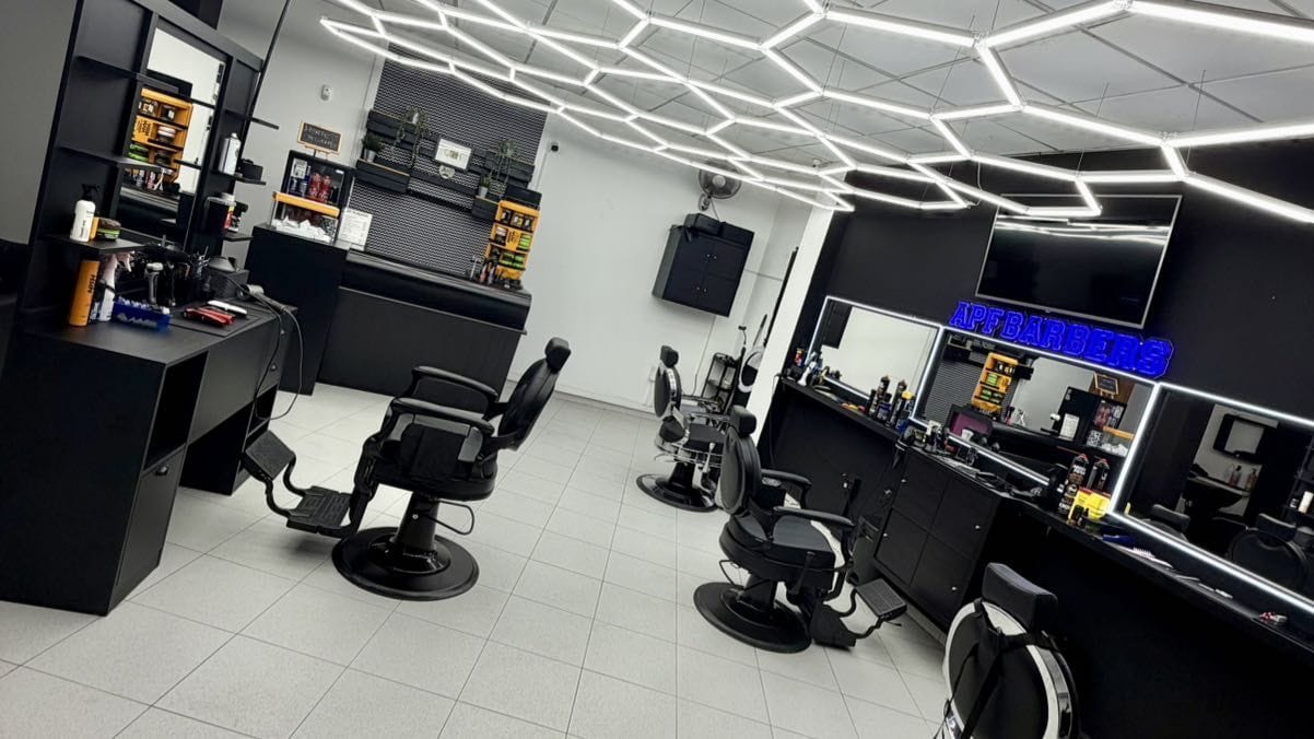 APF Peluqueros — barbería en Telde