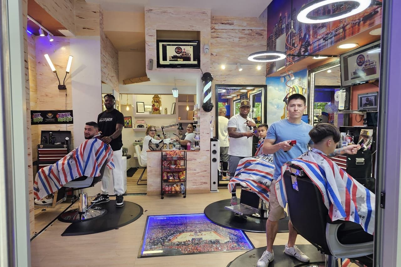 IMPERIO BARBER SHOP PAMPLONA — barbería en Pamplona
