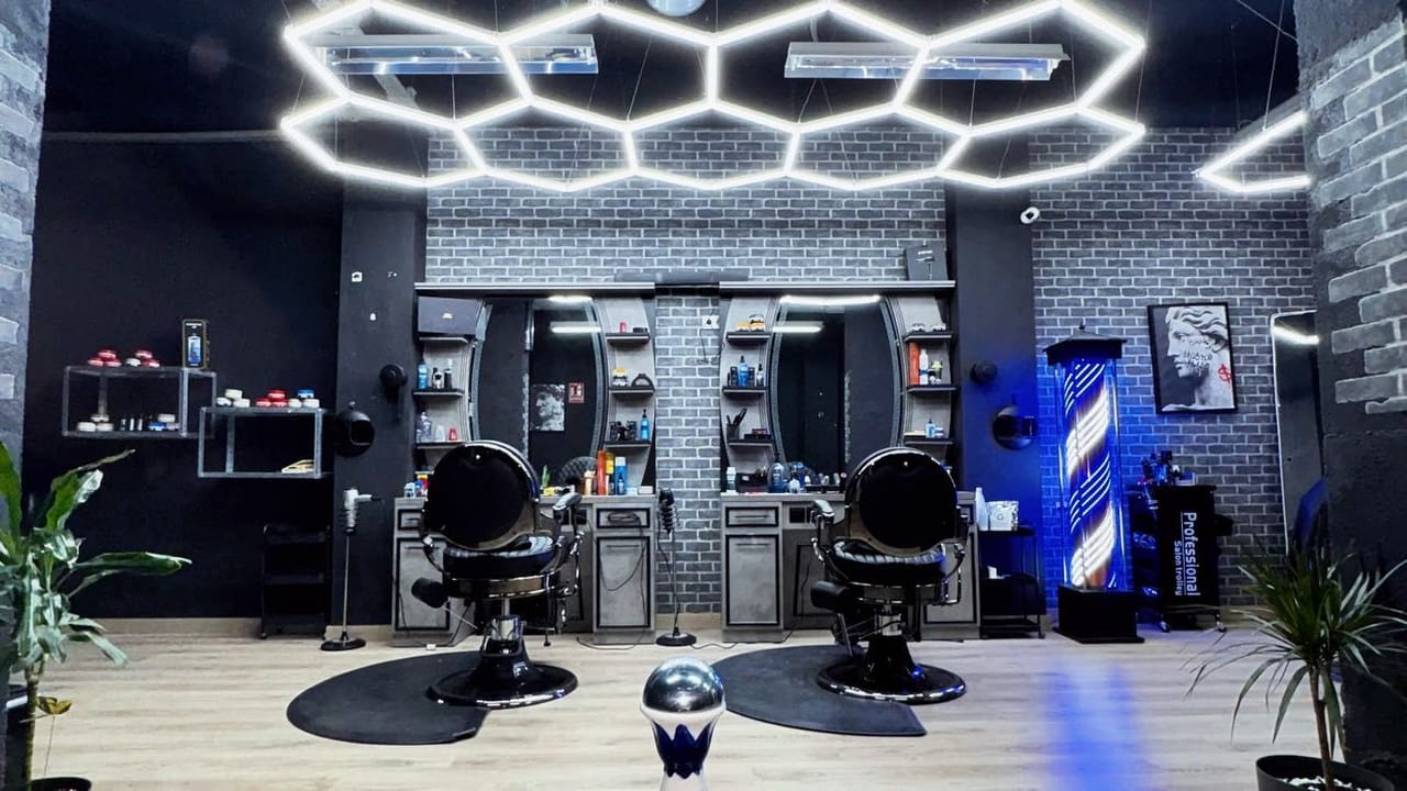 BARBAS VIP || BARBERSHOP — barbería en Orihuela