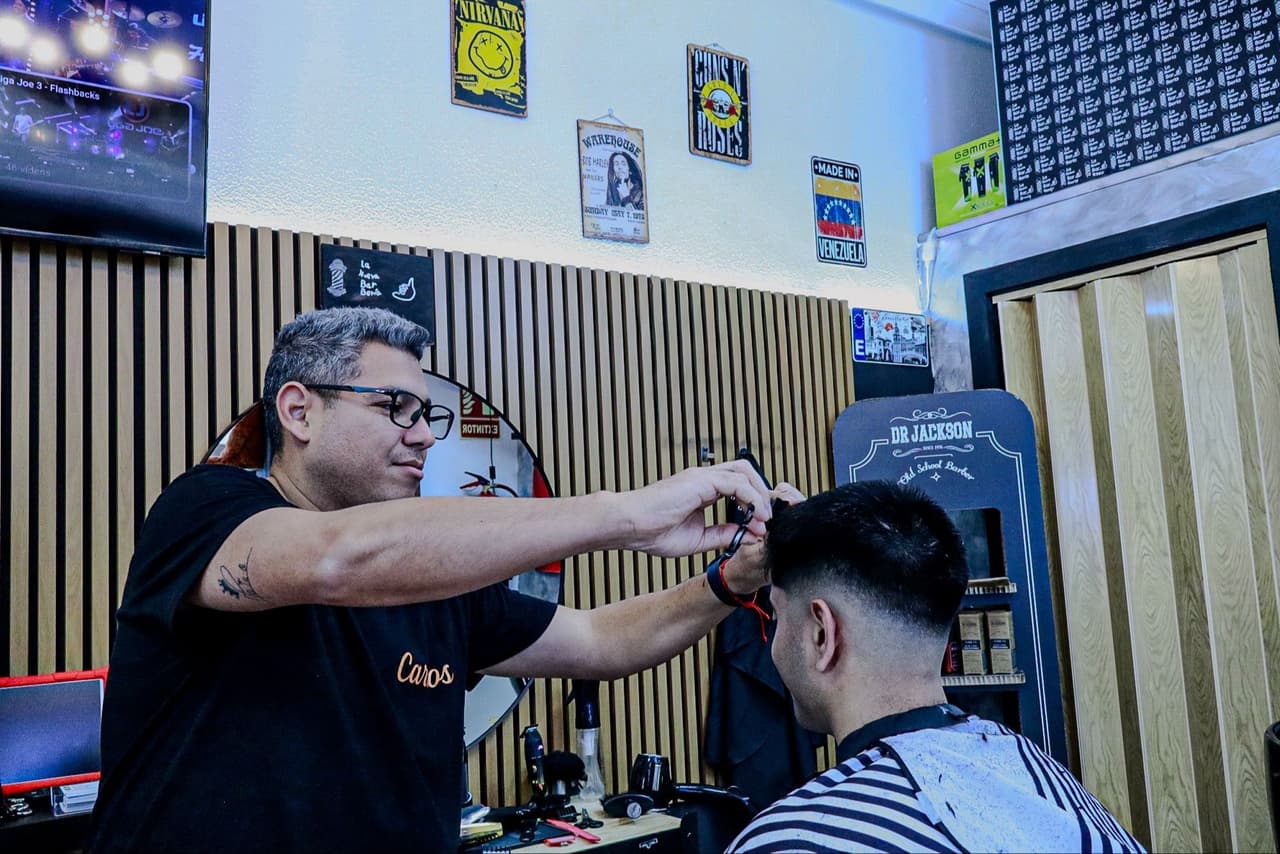 La Nueva Barberia — barbería en Huesca