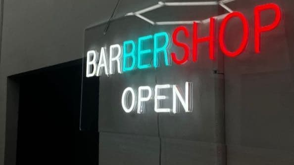 Rayó Barbershop ⚡️💈 — barbería en Canovelles