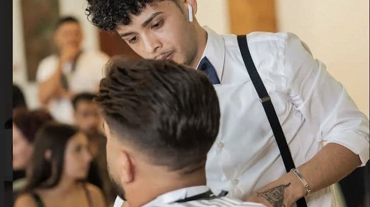 Jean cris style — barbería en Alzira