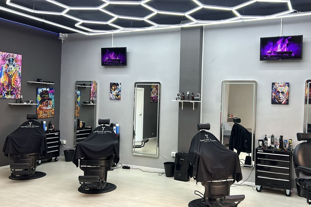 Prestige Estudio — barbería en Fuengirola