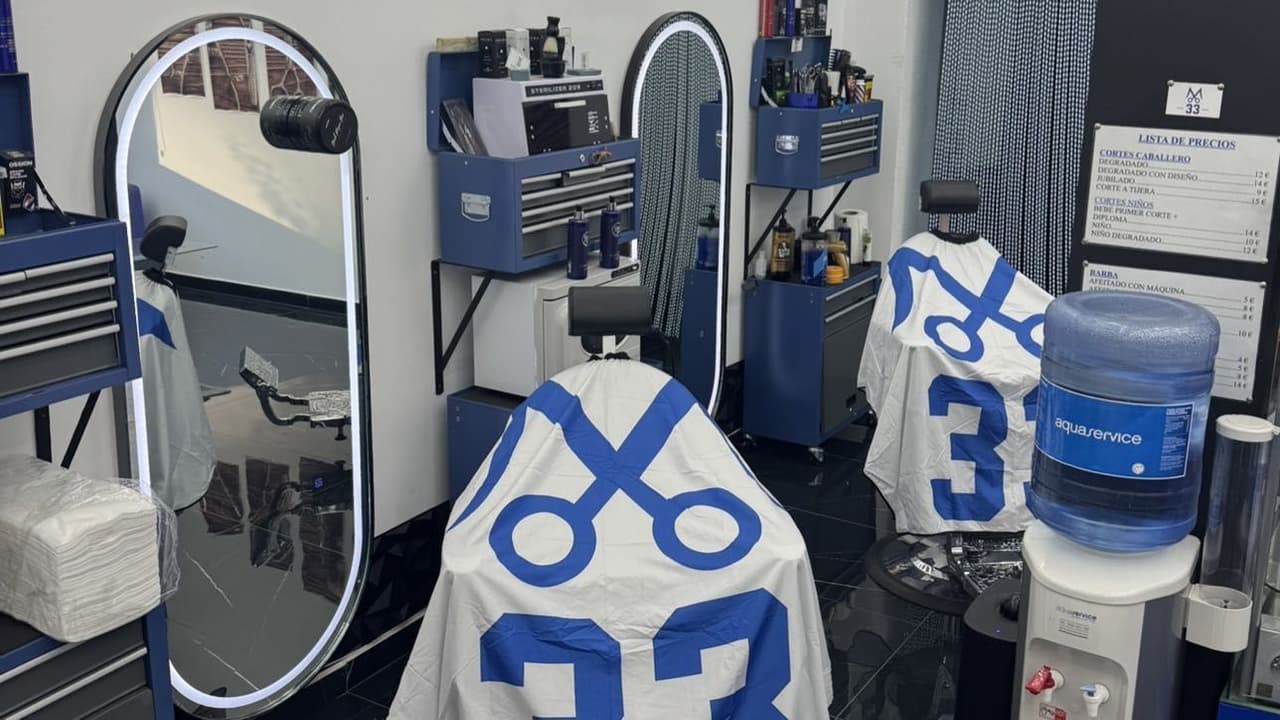 M33 Barbers Puerta De Sur — barbería en Alcorcón