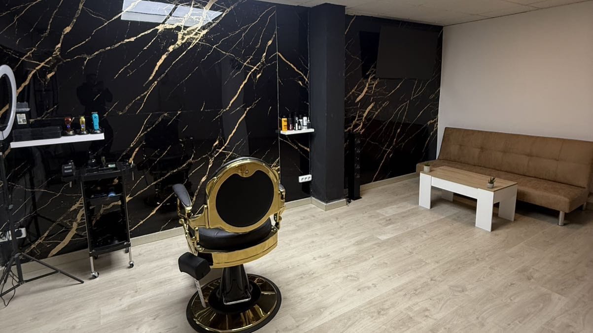 M7 Barber Crew — barbería en Rafelbunyol