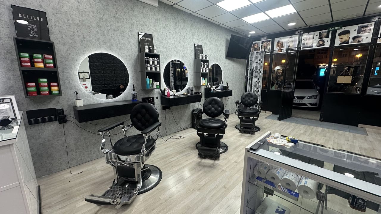 Avenue BarberShop — barbería en Majadahonda