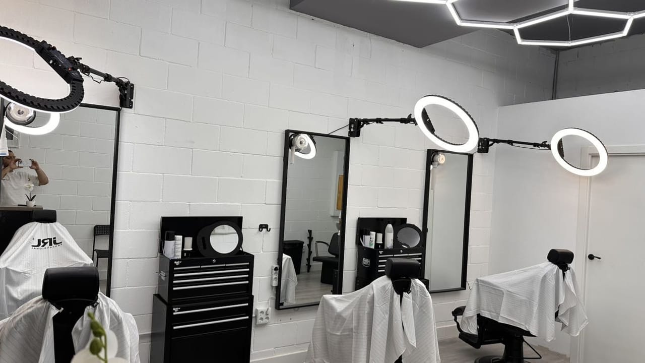 Calibre 50 — barbería en Alcalá de Henares