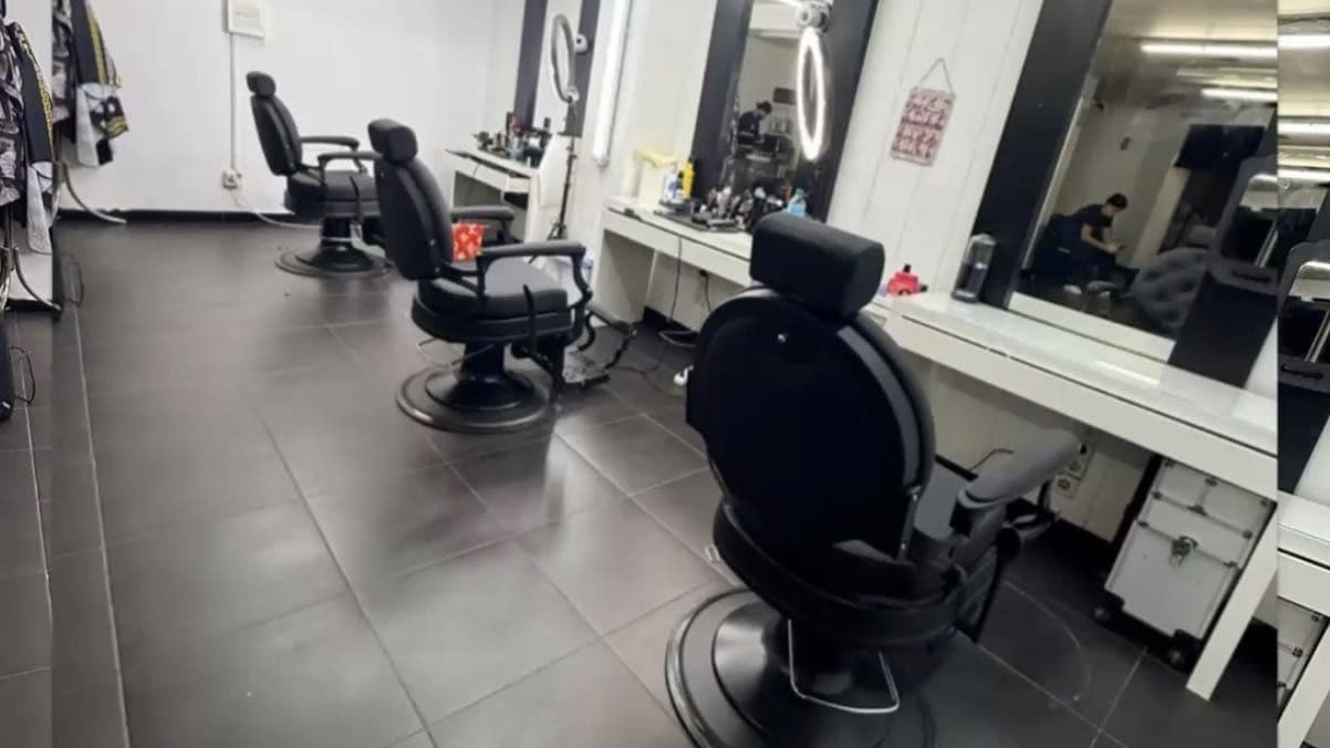 Fade factory — barbería en Barberà del Vallès