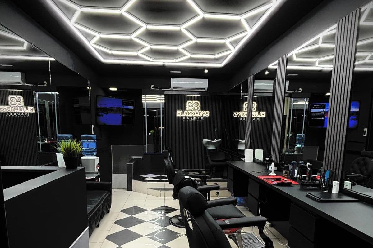 Black Boys Barber — barbería en Madrid 28024
