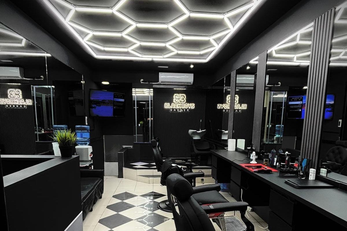 Black Boys Barber — barbería en Madrid 28024