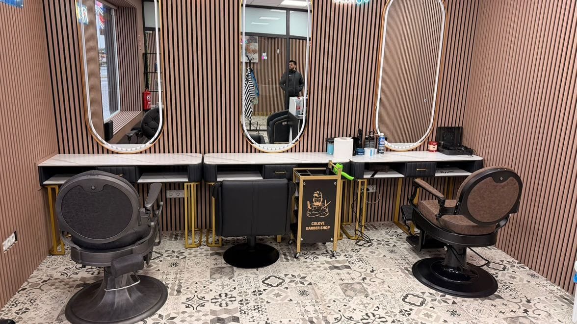 TBC — barbería en Castilleja de la Cuesta