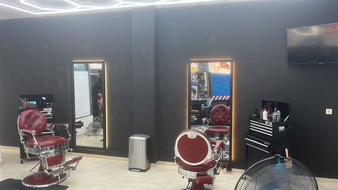 Barbería Habib — barbería en Cuéllar