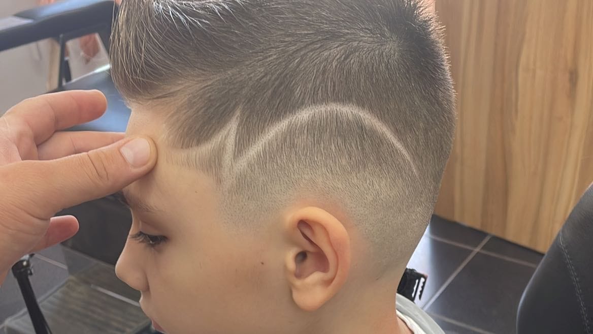 Alex Barber — barbería en Móstoles