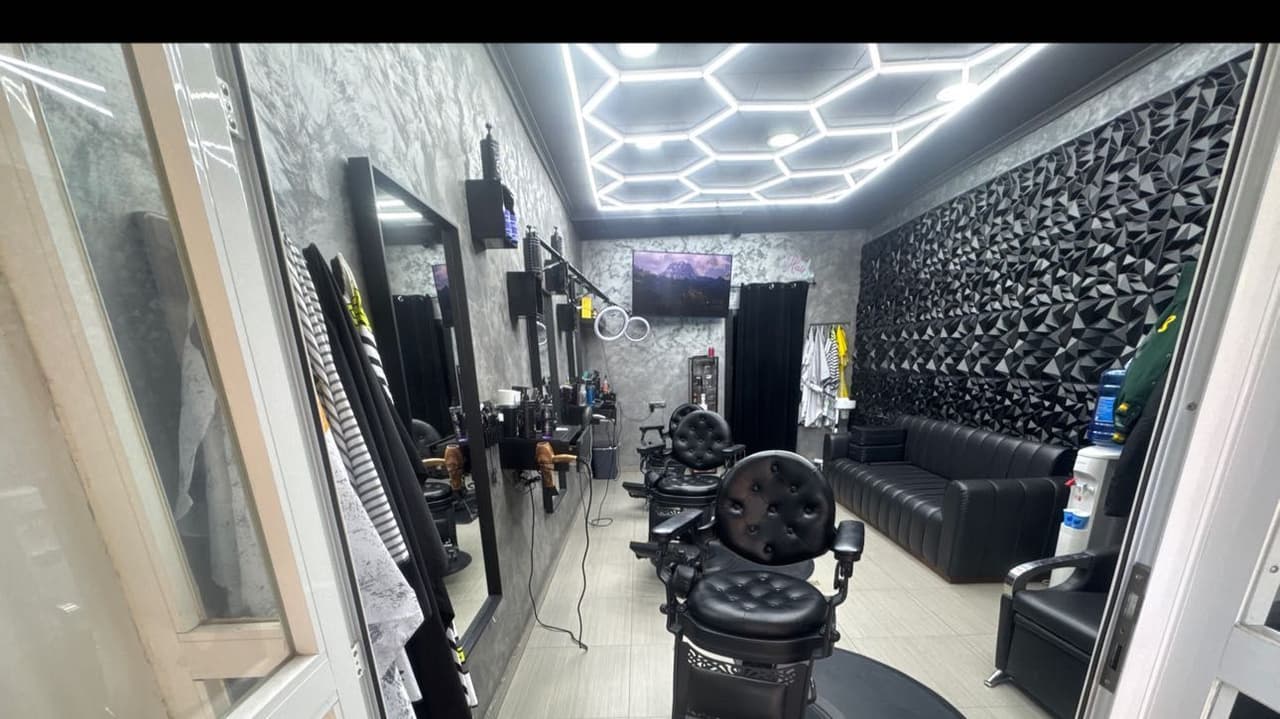 Barbershopwalid — barbería en Aldaia