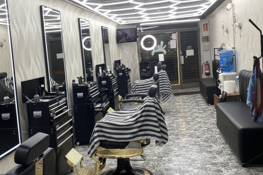 Barbería La Muralla — barbería en Manresa