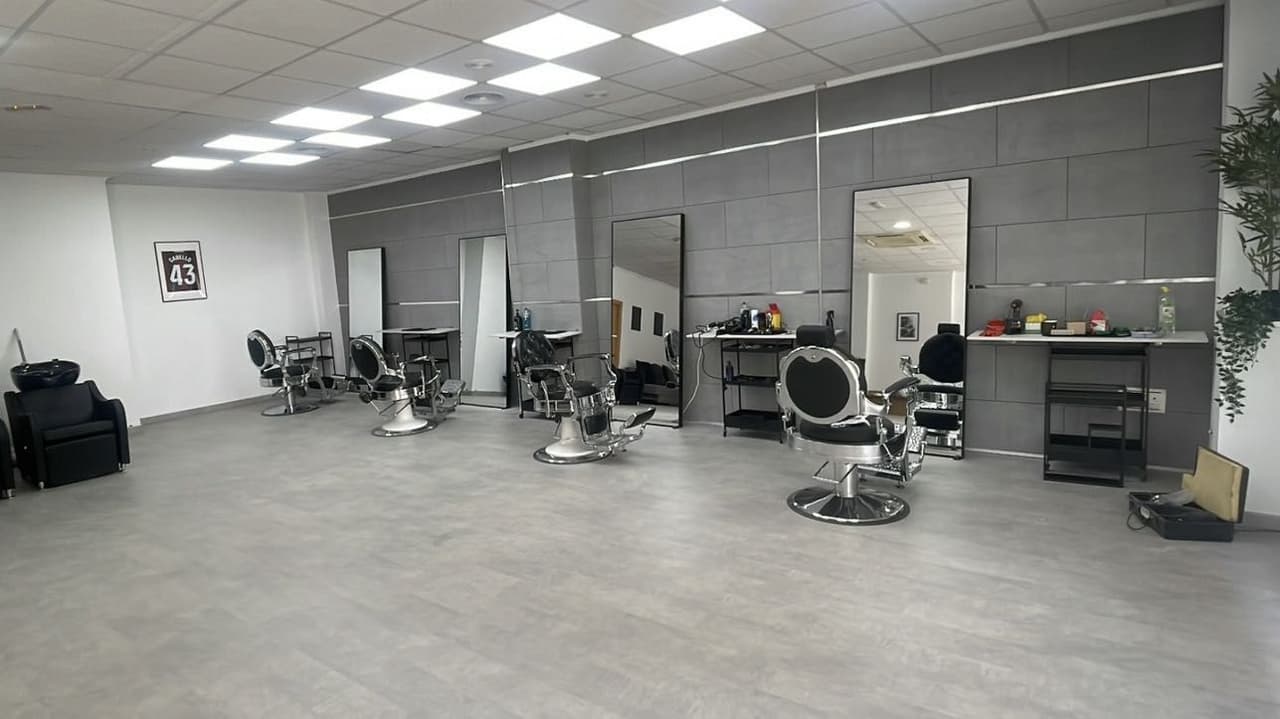 The Corner Barbershop ALAQUAS — barbería en Alaquàs