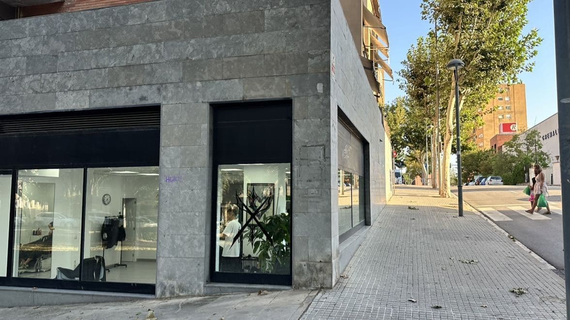 Melos Barber Studio — barbería en Rubí