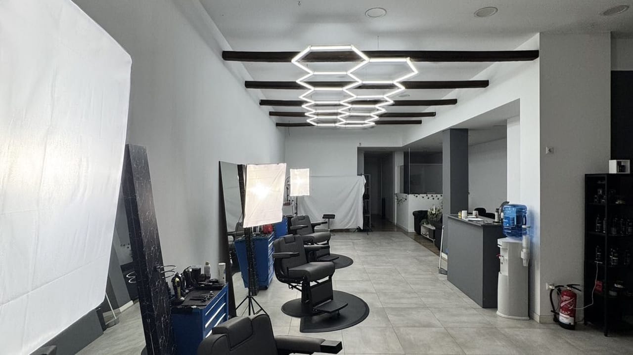 Barberia No.10 — barbería en l'Alfàs del Pi