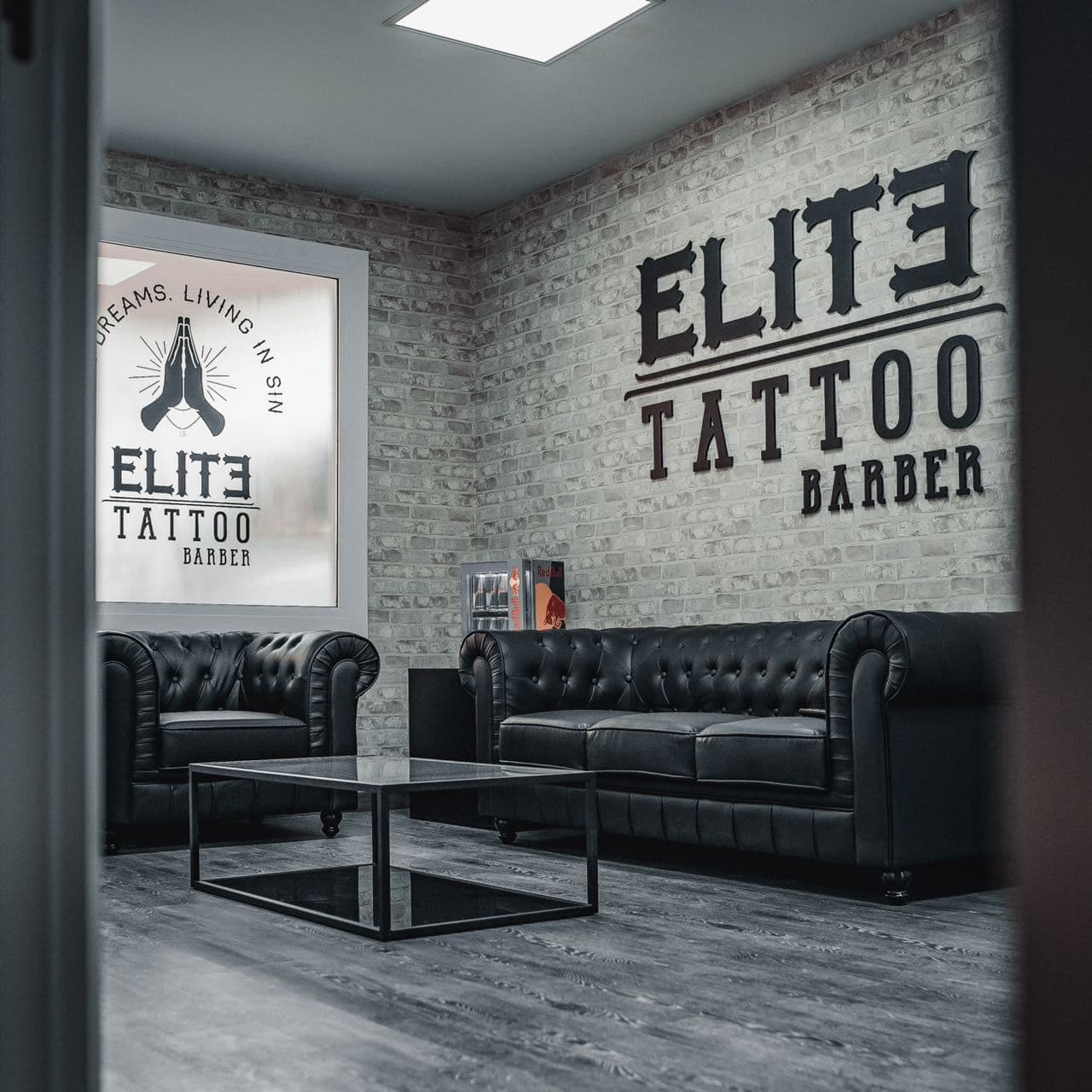 ELITE TATTOO Barber — barbería en Cornellà de Llobregat