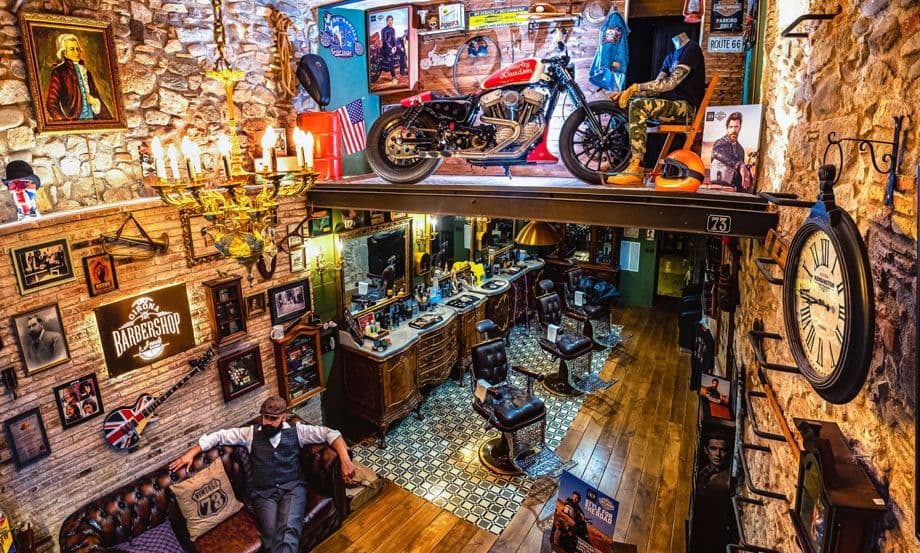 GIRONA BARBER SHOP — barbería en Girona