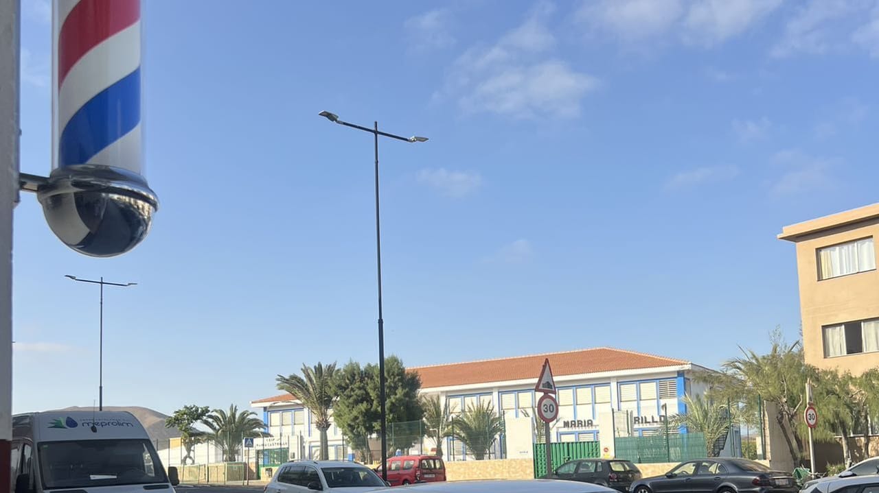 Nelson Calambas Barber Shop — barbería en La Oliva