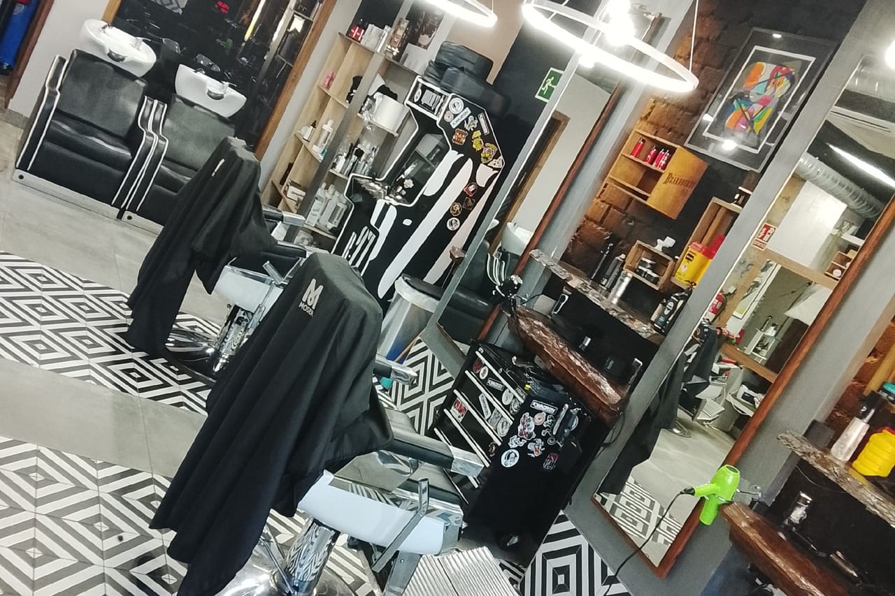 barbiere27 — barbería en Linares