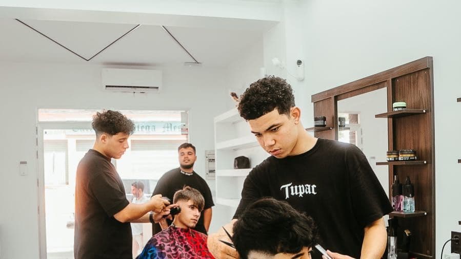 BARBERÍA DRADEB — barbería en Cartagena