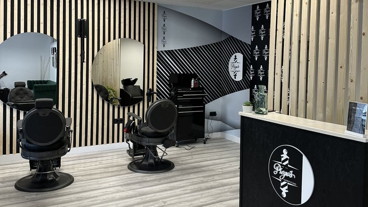 Prego´s Barber Studio — barbería en Narón