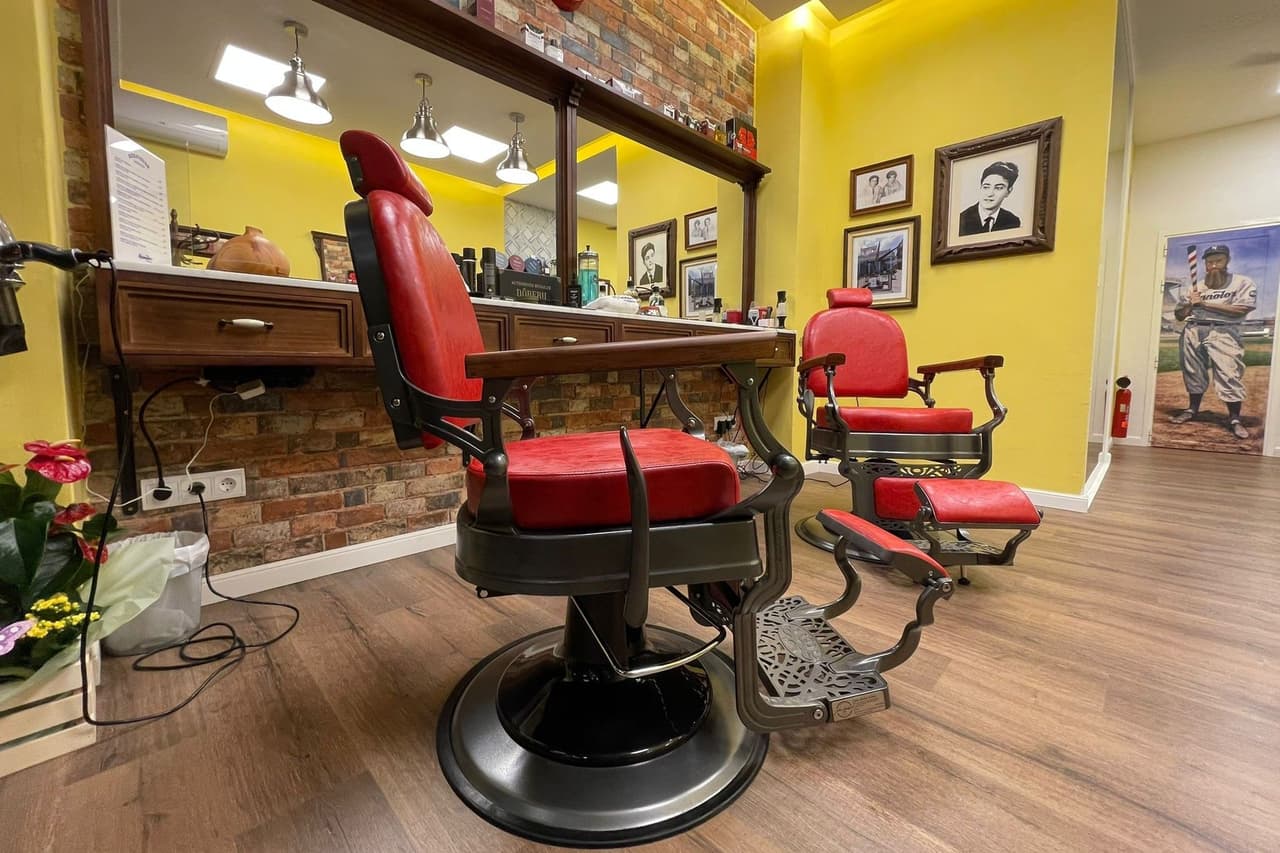 Barbershop Manolo's — barbería en Valencia