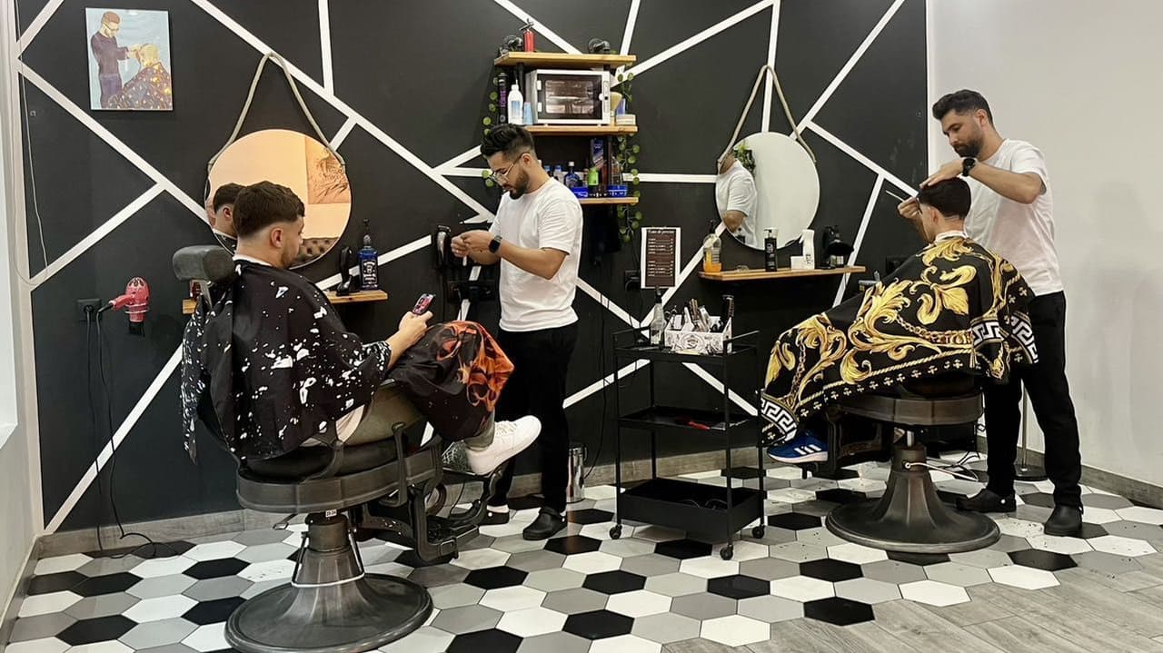 Jonas barbershop — barbería en Torrevieja