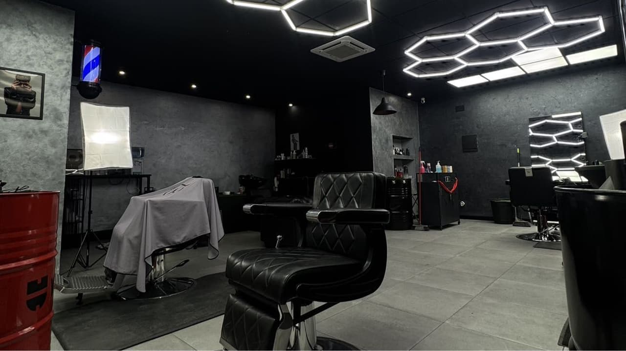 ANDRES FERNÁNDEZ MENS HAIR CONCEPT — barbería en Rubí