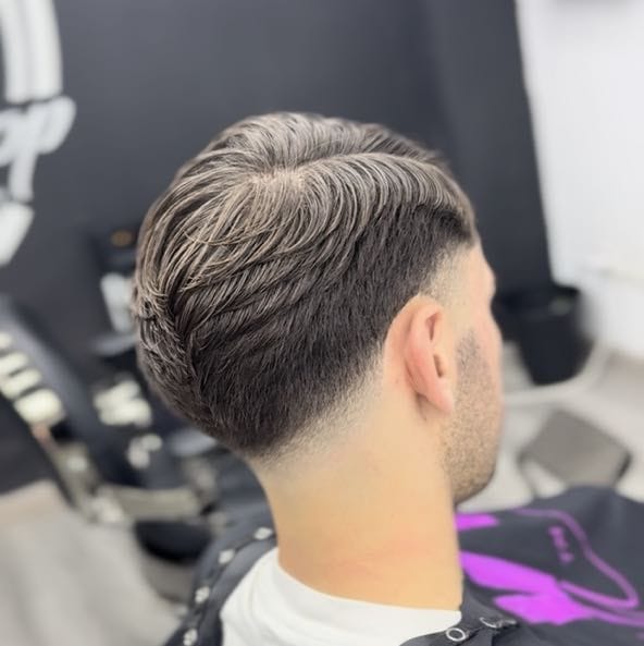 21 Barber Shop — barbería en San Antonio de Benagéber