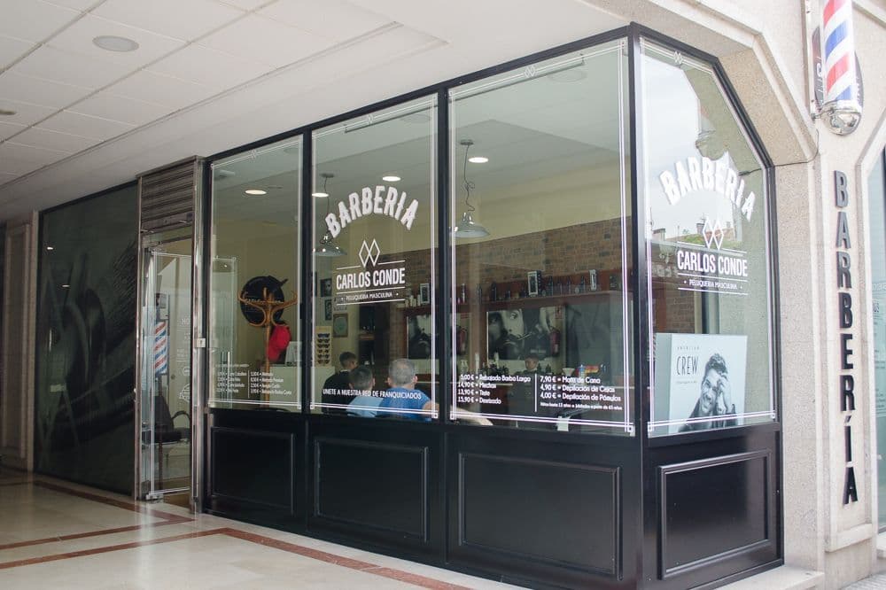 CARLOS CONDE — barbería en Vilagarcía de Arousa