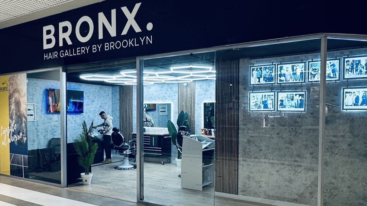 Bronx Hair Gallery Cc Osito — barbería en l'Eliana