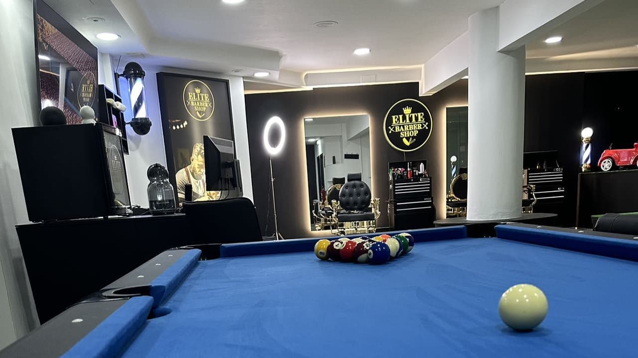 Elite BarberShop 💈 — barbería en Vigo