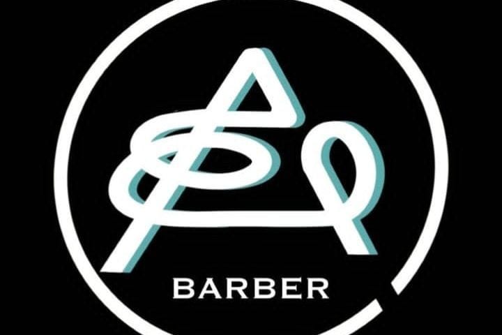 Villa Barber Studio (Arte & Estilo Personalizado) — barbería en Cornellà de Llobregat