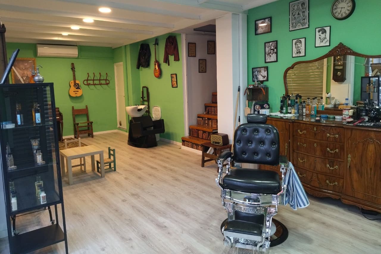 La Barberia De Sergio Xàtiva — barbería en Xàtiva